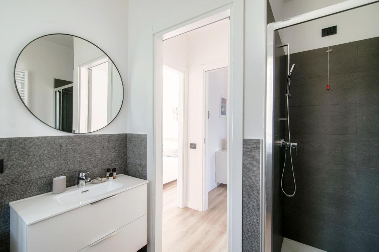 Olive Tree Lake View Apartment Bellagio Exterior photo
